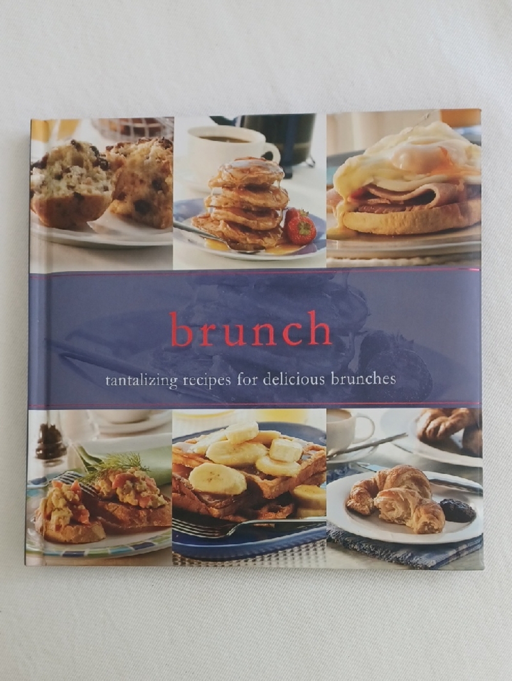 Brunch Cookbook - Tantalizing Recipes for Delicious Brunches (Purple Cover)
